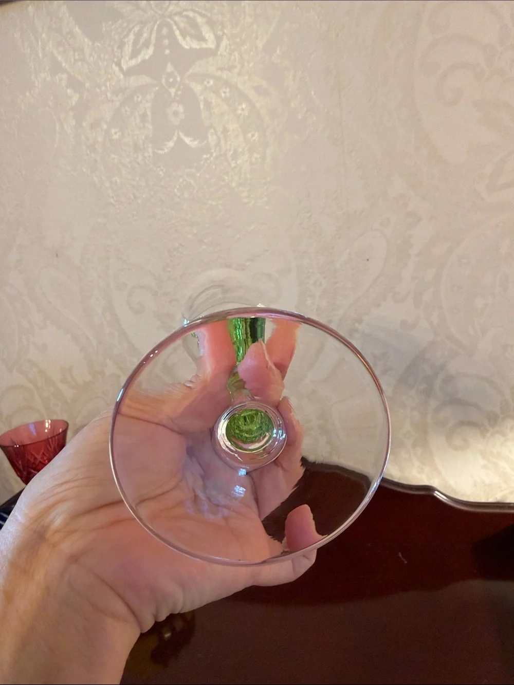 Artisan Green Stem Crystal Champagne Flute - Handcrafted Home Art